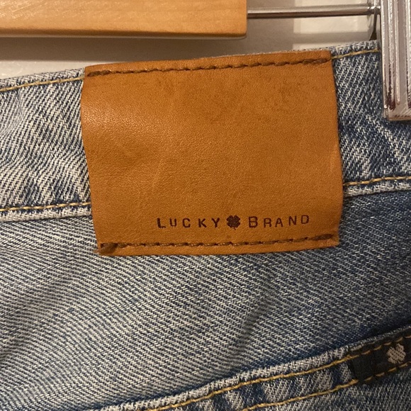 Lucky Brand Vintage Straight Jean - Picture 8 of 8